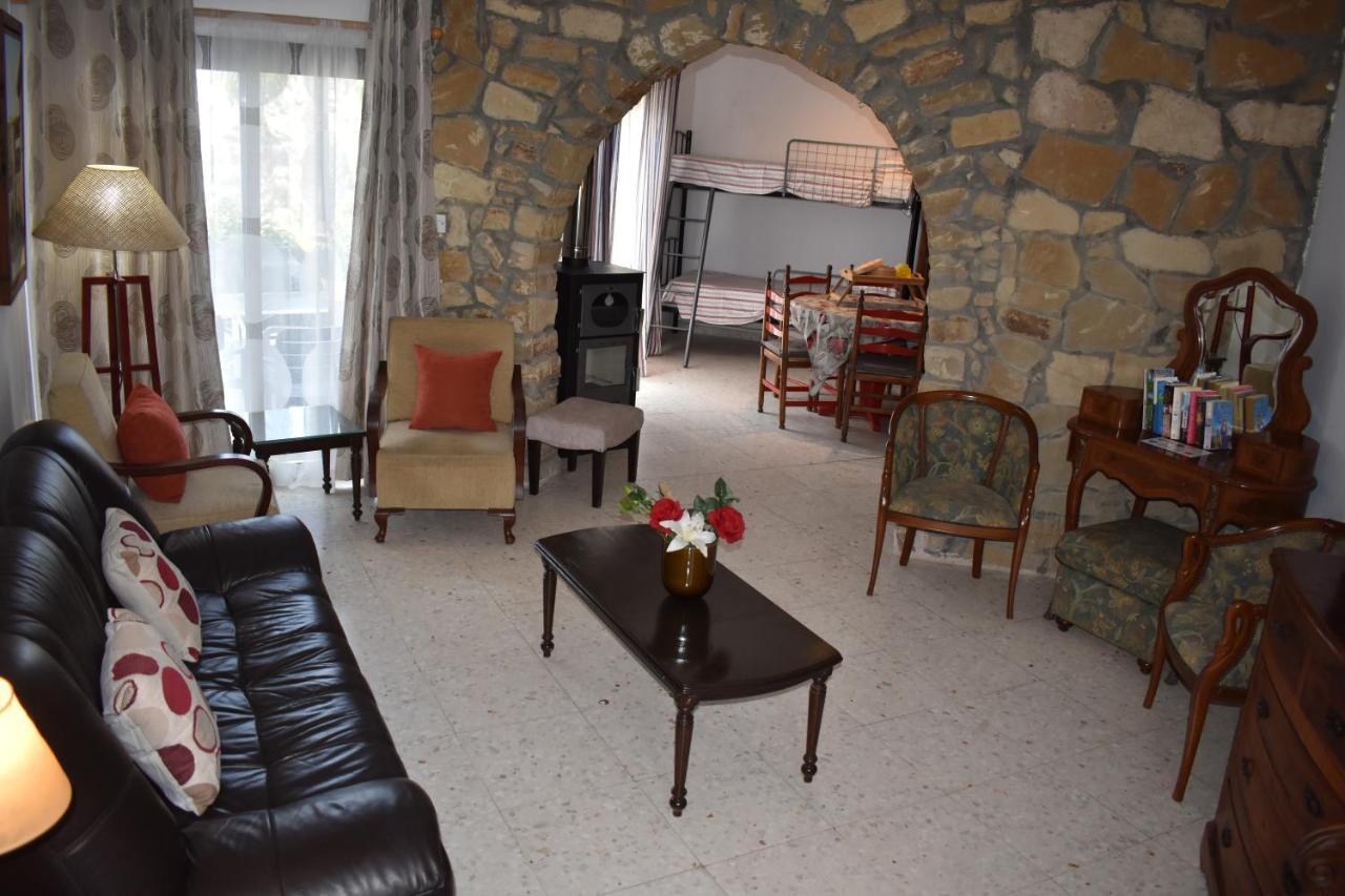 George Houses Πεντάκωμο Εξωτερικό φωτογραφία