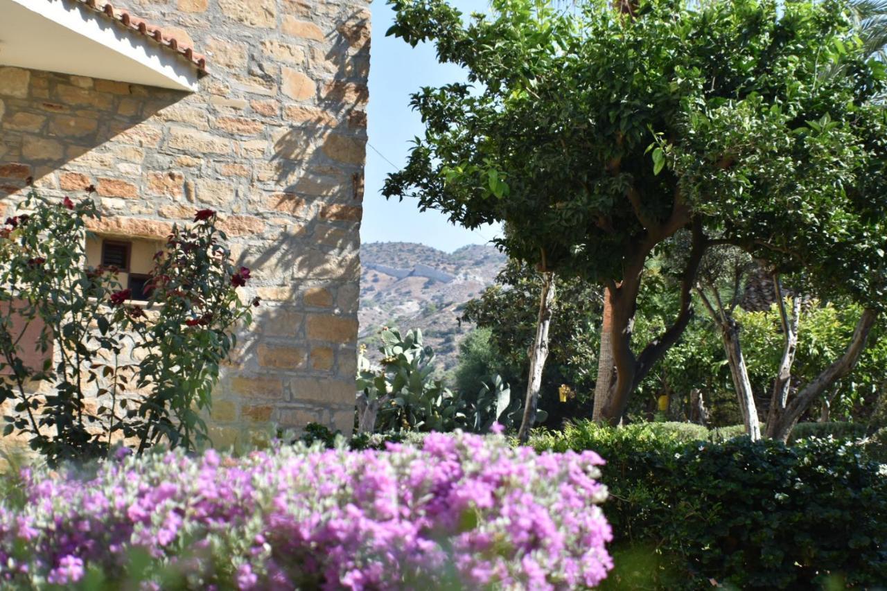 George Houses Πεντάκωμο Εξωτερικό φωτογραφία