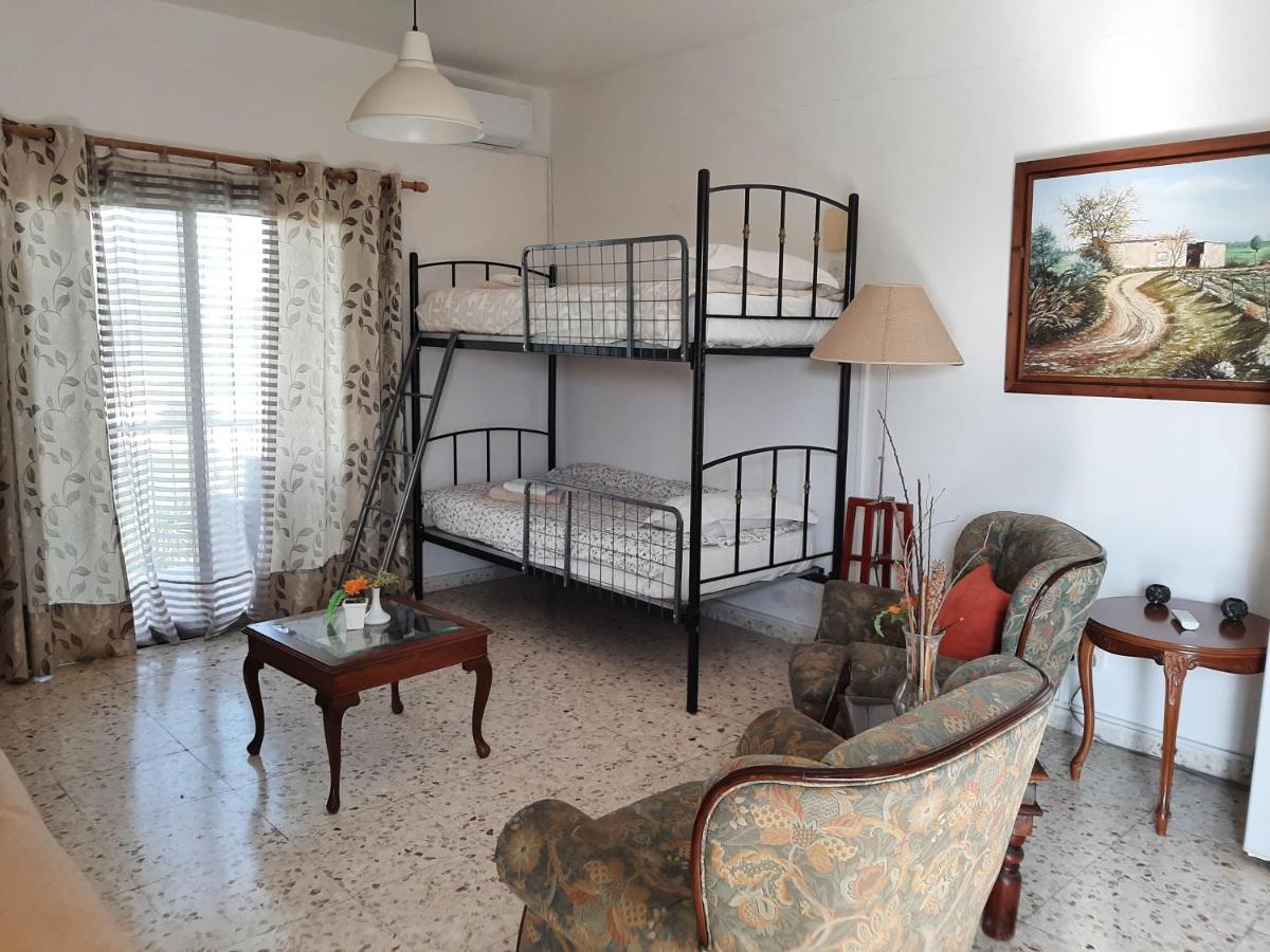 George Houses Πεντάκωμο Εξωτερικό φωτογραφία